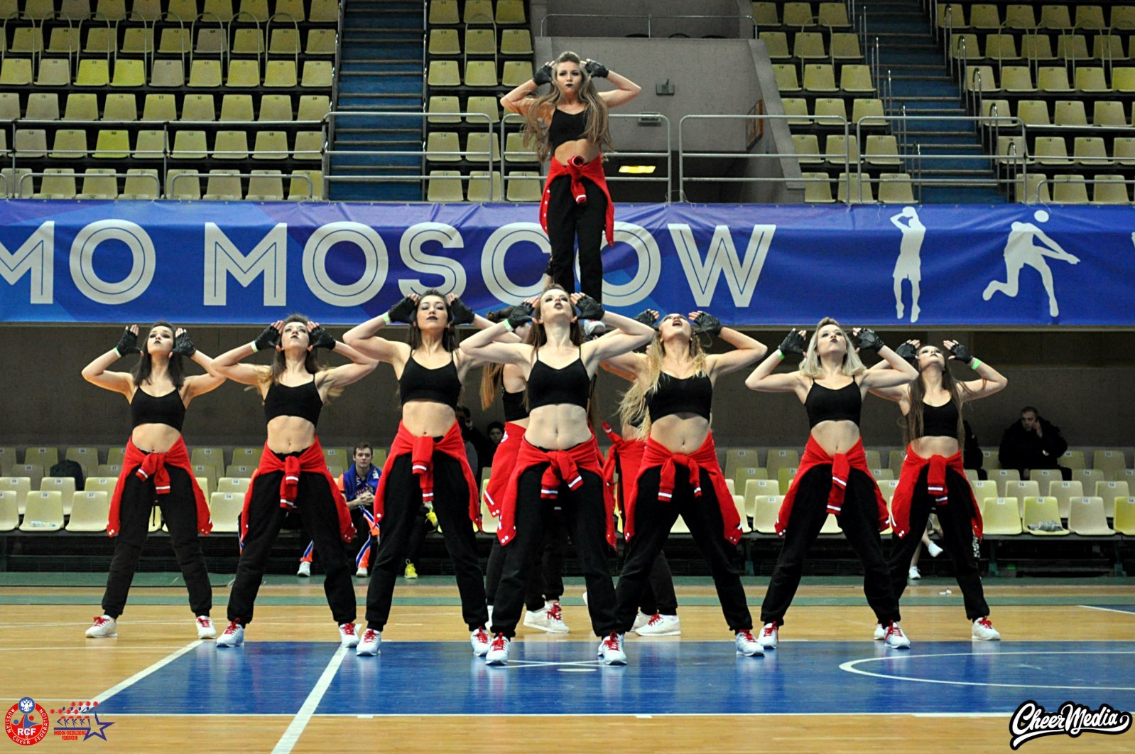 Танцевальная студия «Black Gold»